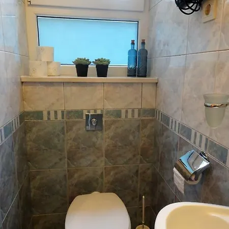 Orsula Apartment *